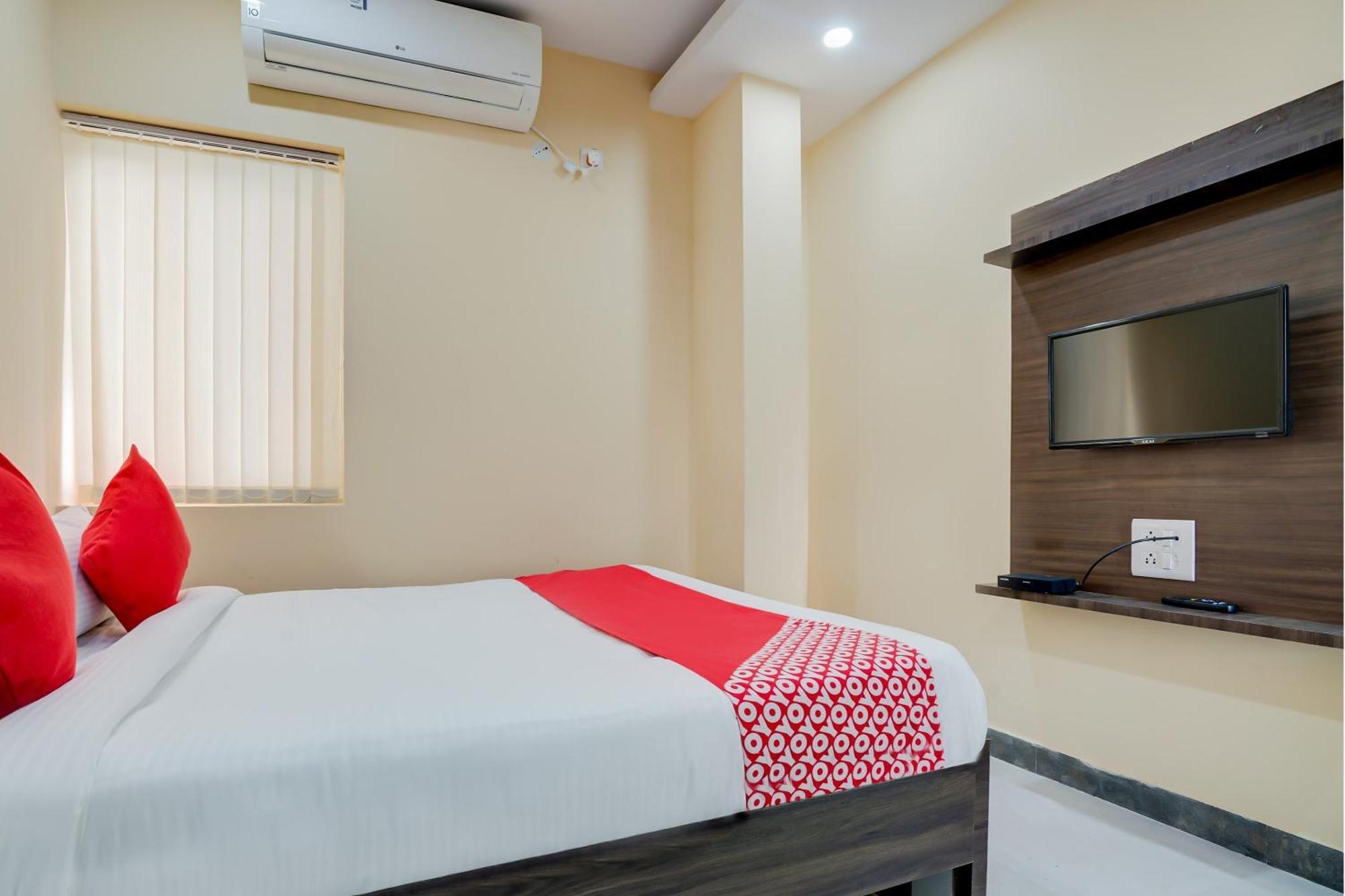 Hotel O Alekhya Residency Cafe Bahar Sururnagar Exterior foto
